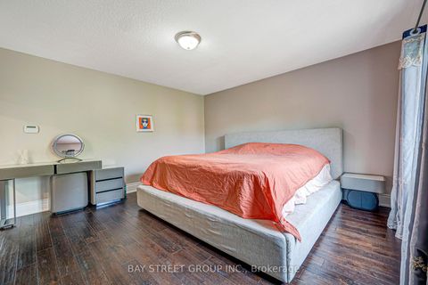 Photo 24 at 14 Rocksprings Avenue, Westbrook, Richmond Hill