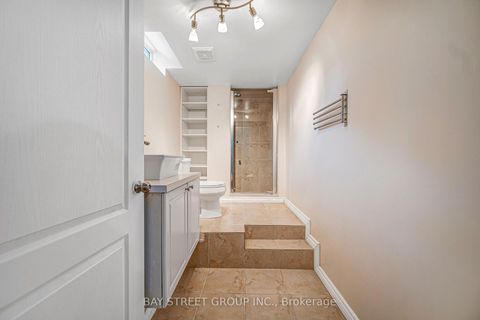 Photo 40 at 14 Rocksprings Avenue, Westbrook, Richmond Hill