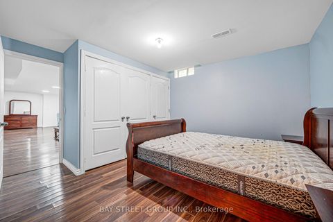 Photo 43 at 14 Rocksprings Avenue, Westbrook, Richmond Hill