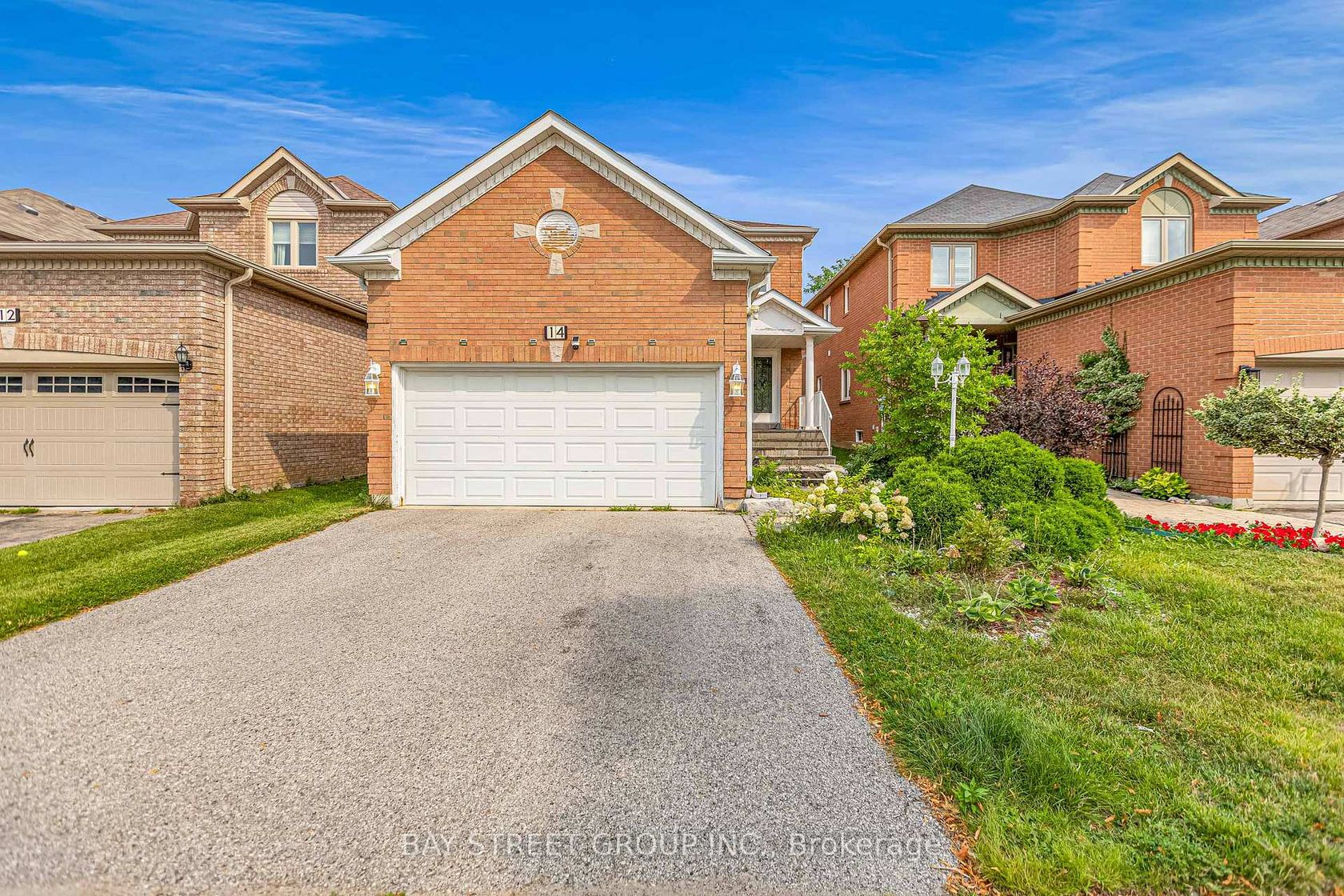 14 Rocksprings Avenue, Westbrook, Richmond Hill photo number 2