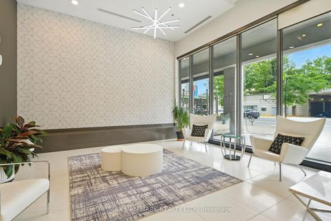 Photo 8 at 301 - 25 Lower Simcoe Street, Waterfront Communities C1, Toronto