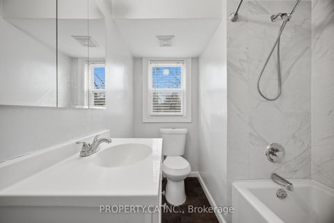Photo 12 at 109 Pleasant Avenue, Newtonbrook West, Toronto