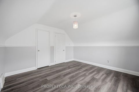 Photo 18 at 109 Pleasant Avenue, Newtonbrook West, Toronto