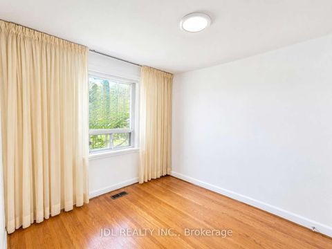 Photo 8 at 40 Montana Avenue, CFB, Toronto