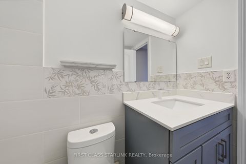 Photo 10 at 1405 - 10 Tangreen Court, Newtonbrook West, Toronto