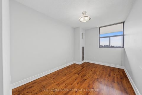 Photo 14 at 1405 - 10 Tangreen Court, Newtonbrook West, Toronto