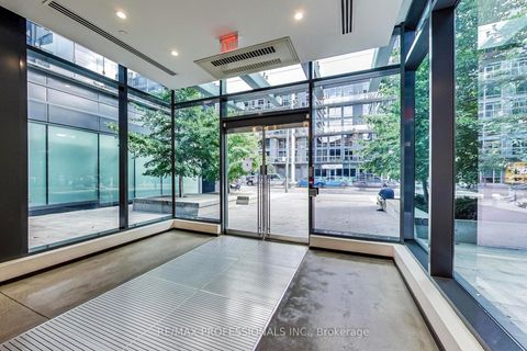 Photo 7 at 912 - 1030 King Street W, Niagara, Toronto