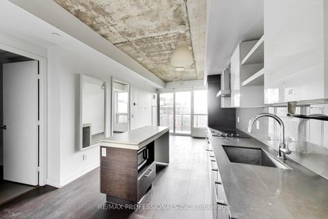 Photo 16 at 912 - 1030 King Street W, Niagara, Toronto