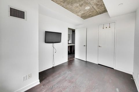 Photo 21 at 912 - 1030 King Street W, Niagara, Toronto