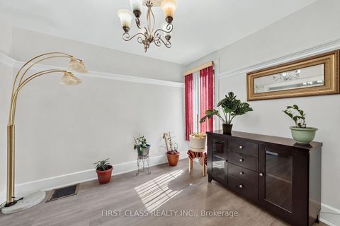 Photo 10 at 150 Caledonia Road, Davenport, Toronto