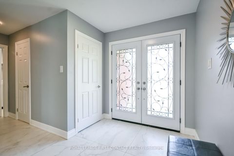 Photo 4 at 34 Bear Creek Drive, Holly, Barrie