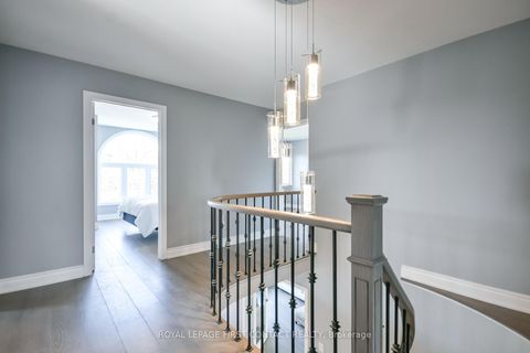 Photo 14 at 34 Bear Creek Drive, Holly, Barrie