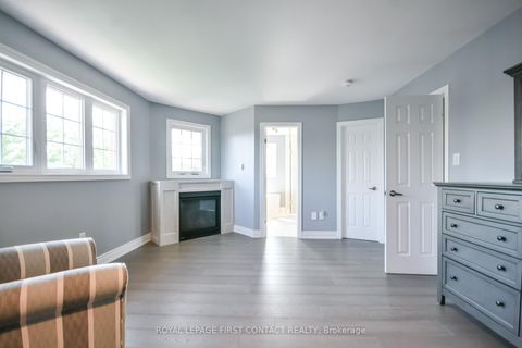 Photo 16 at 34 Bear Creek Drive, Holly, Barrie