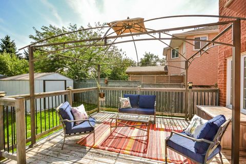 Photo 31 at 34 Bear Creek Drive, Holly, Barrie