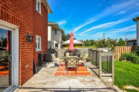 Photo 32 at 34 Bear Creek Drive, Holly, Barrie