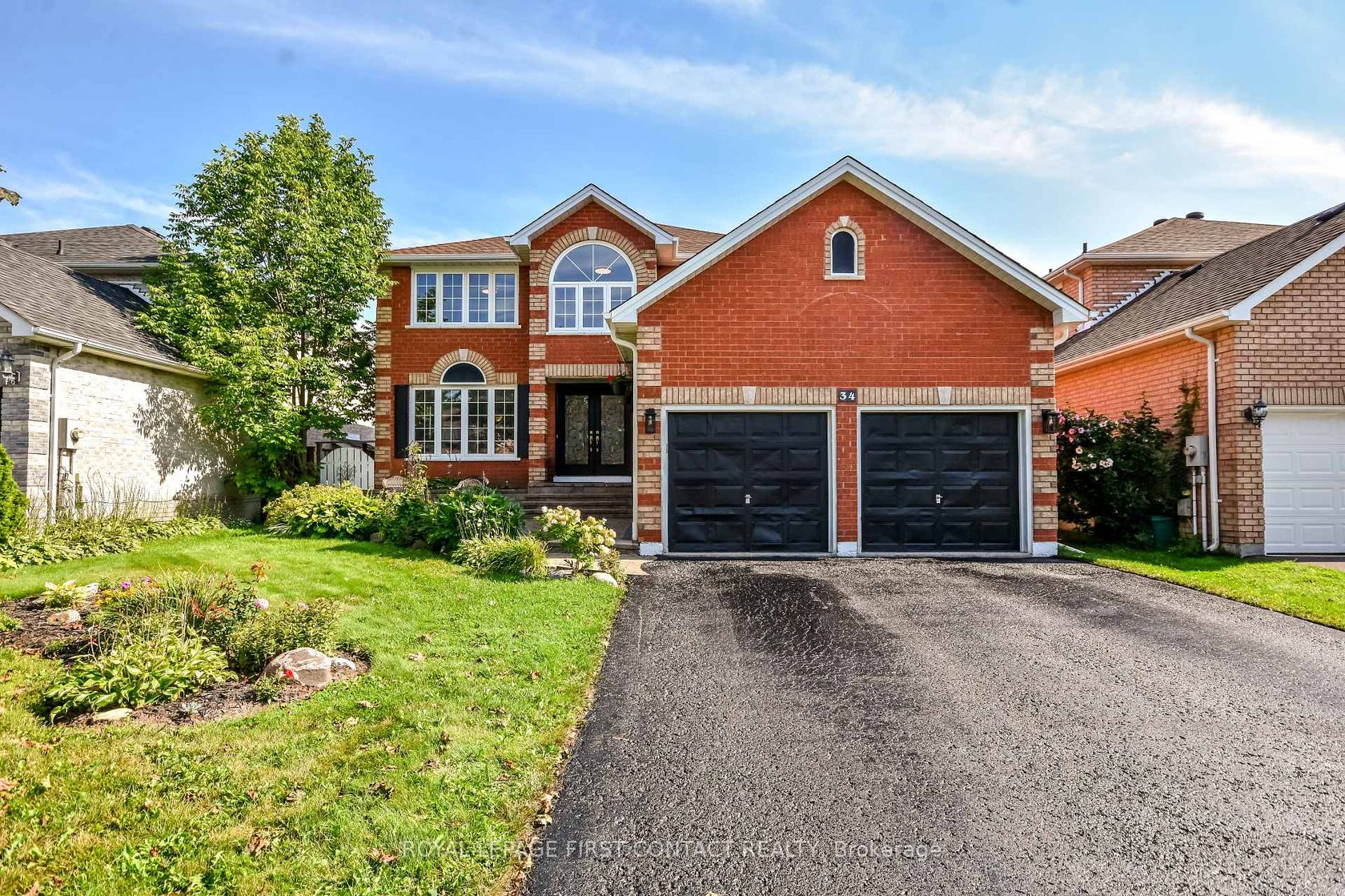 34 Bear Creek Drive, Holly, Barrie photo number 2