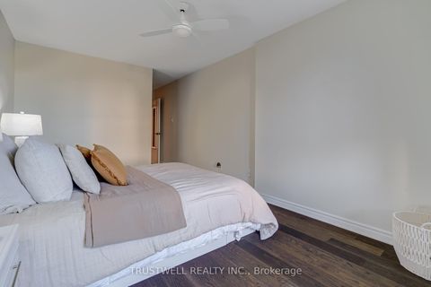 Photo 16 at A39 - 300 Mill Road, Markland Wood, Toronto