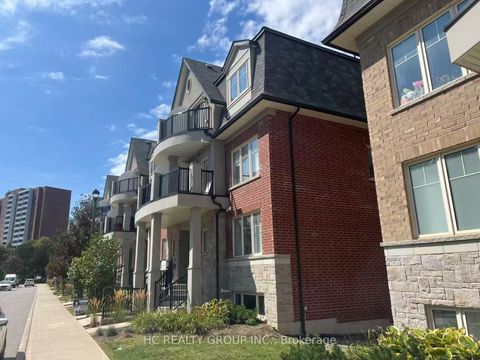 Photo 16 at 26 - 15 Eaton Park Lane, L'Amoreaux, Toronto