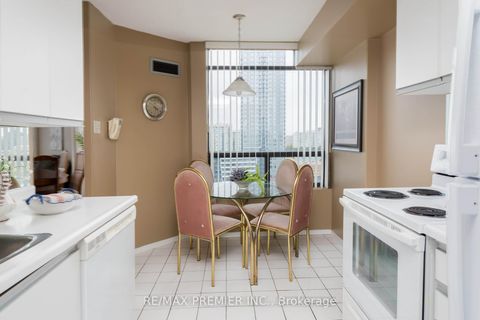 Photo 14 at 1614 - 7440 Bathurst Street, Brownridge, Vaughan