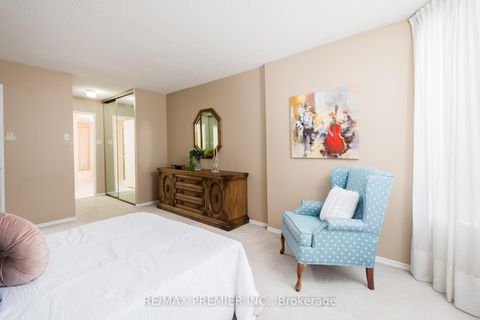 Photo 21 at 1614 - 7440 Bathurst Street, Brownridge, Vaughan
