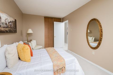 Photo 26 at 1614 - 7440 Bathurst Street, Brownridge, Vaughan