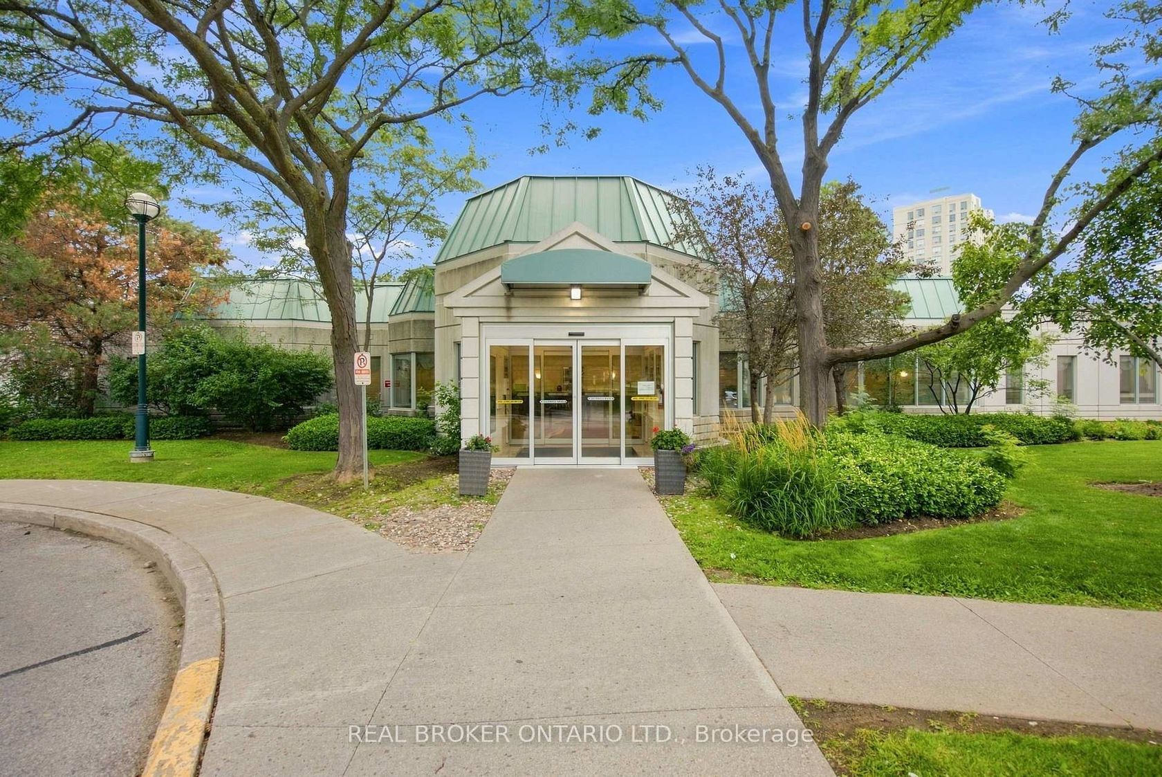 709 - 5001 Finch Avenue E, Agincourt North, Toronto photo 3
