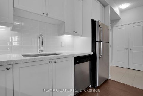 Photo 9 at 208 - 24 Woodstream Boulevard, Vaughan Grove, Vaughan