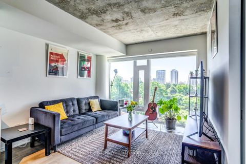 Photo 6 at 736 - 8 Hillsdale Avenue, Mount Pleasant West, Toronto