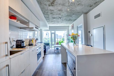 Photo 9 at 736 - 8 Hillsdale Avenue, Mount Pleasant West, Toronto