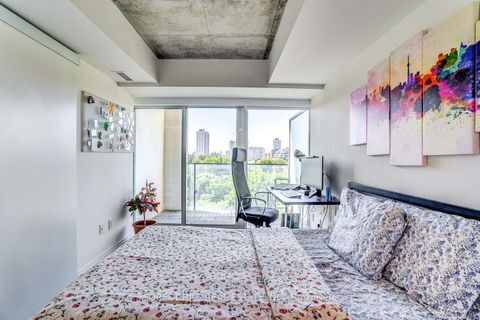 Photo 14 at 736 - 8 Hillsdale Avenue, Mount Pleasant West, Toronto