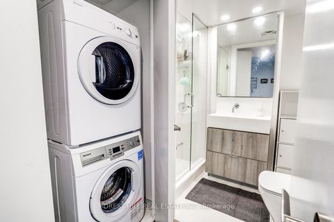 Photo 20 at 736 - 8 Hillsdale Avenue, Mount Pleasant West, Toronto