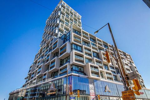 Photo 38 at 736 - 8 Hillsdale Avenue, Mount Pleasant West, Toronto