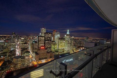 Photo 8 at 5208 - 14 York Street, Waterfront Communities C1, Toronto