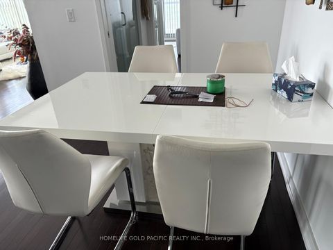 Photo 15 at 5208 - 14 York Street, Waterfront Communities C1, Toronto