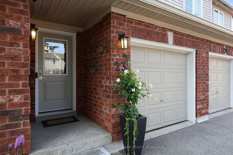 Photo 3 at 23 - 430 Mapleview Drive E, Painswick South, Barrie