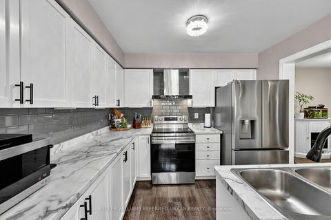 Photo 8 at 23 - 430 Mapleview Drive E, Painswick South, Barrie