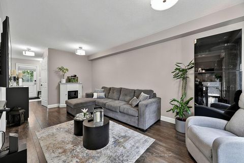 Photo 13 at 23 - 430 Mapleview Drive E, Painswick South, Barrie