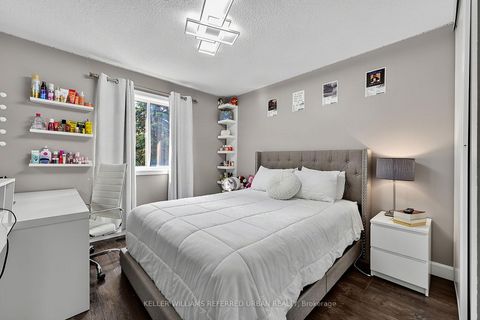 Photo 24 at 23 - 430 Mapleview Drive E, Painswick South, Barrie