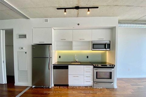 Photo 15 at 1223 - 32 Trolley Crescent, Moss Park, Toronto