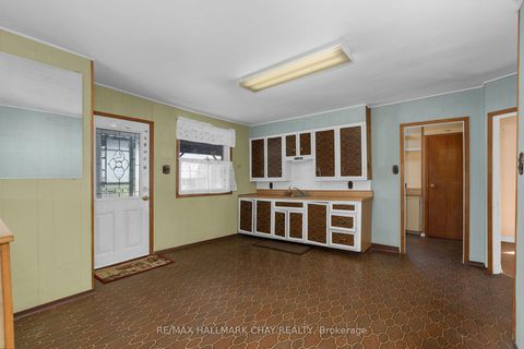 Photo 6 at 7 Caroline Street E, Creemore, Clearview