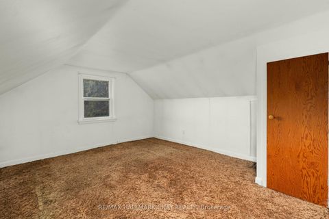 Photo 17 at 7 Caroline Street E, Creemore, Clearview