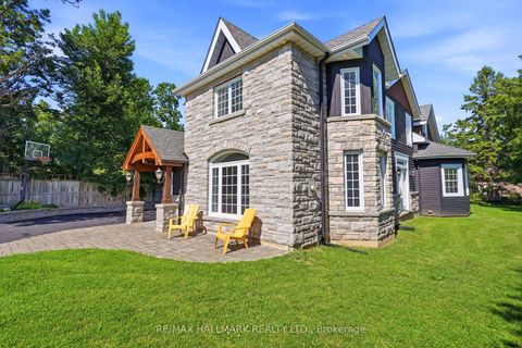 Photo 6 at 105 Duckworth Street, Codrington, Barrie