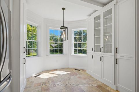 Photo 15 at 105 Duckworth Street, Codrington, Barrie