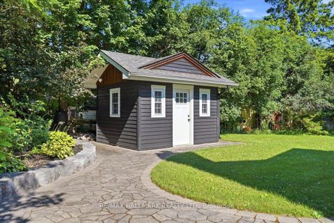 Photo 36 at 105 Duckworth Street, Codrington, Barrie
