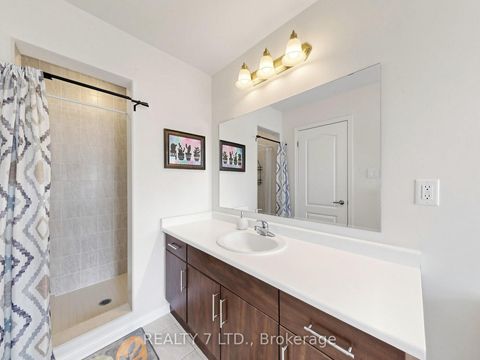 Photo 26 at 330 Cheryl Mews Boulevard, Woodland Hill, Newmarket