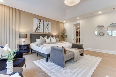 Photo 20 at 140 Hillmount Avenue, Lawrence, Toronto