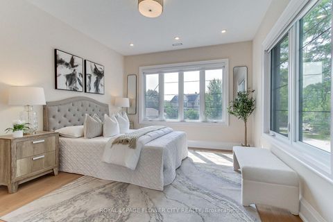 Photo 28 at 140 Hillmount Avenue, Lawrence, Toronto