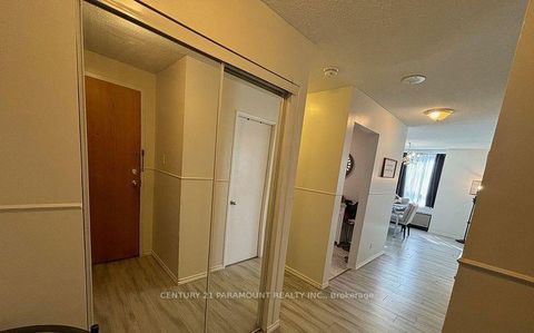 Photo 3 at 112 - 61 Markbrook Lane, Jamestown, Toronto