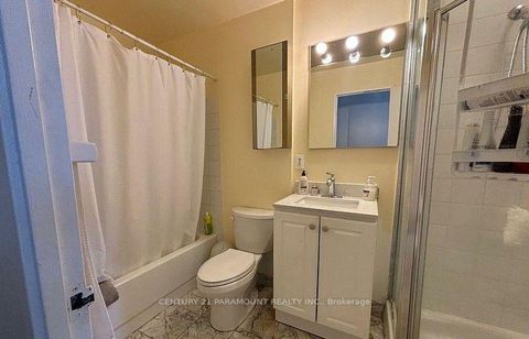 Photo 6 at 112 - 61 Markbrook Lane, Jamestown, Toronto