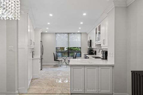 Photo 15 at 301 - 333 Clark Avenue W, Yorkhill, Vaughan